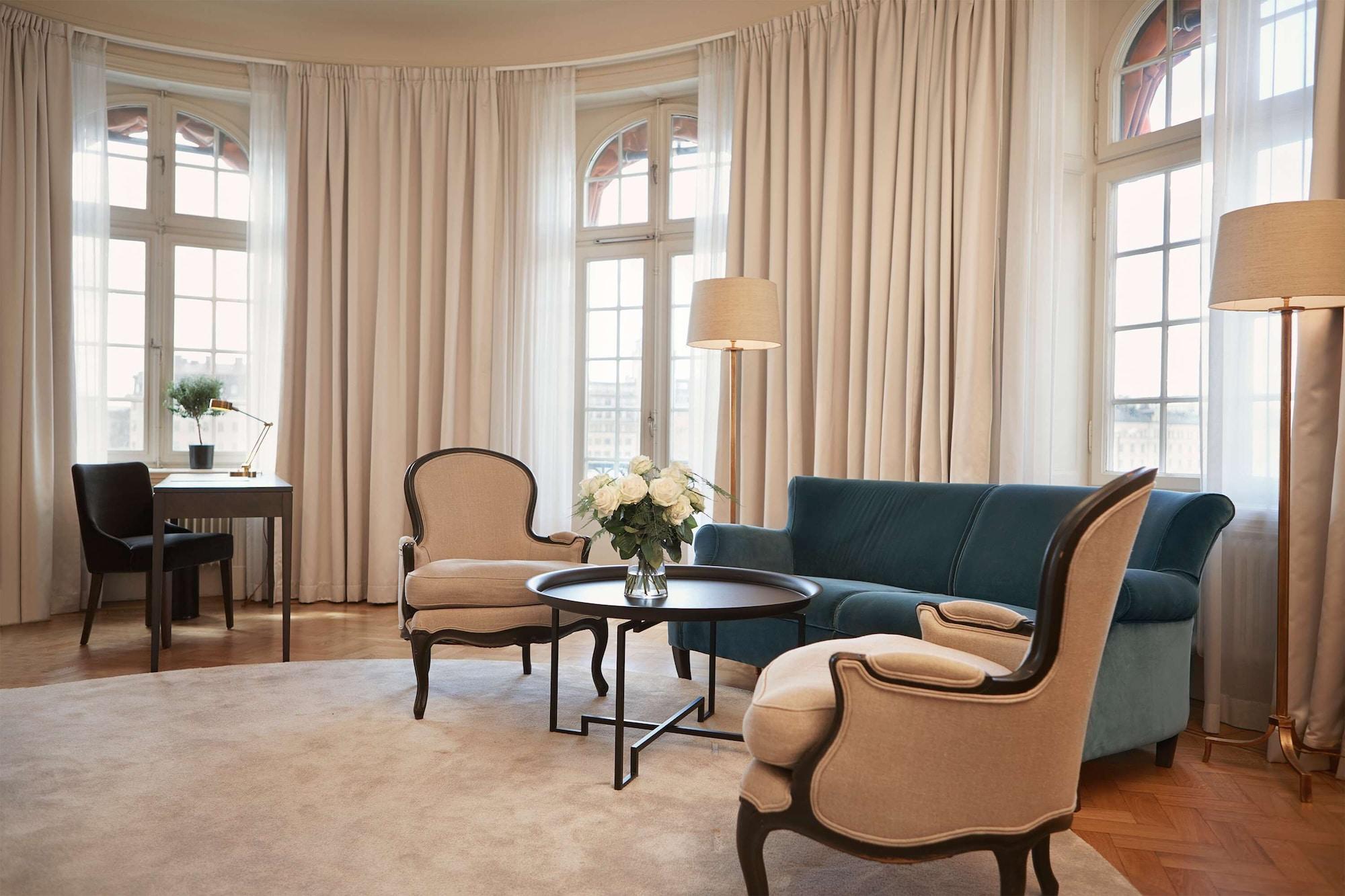 호텔 디플로맷 스톡홀름 외부 사진 A suite at the Hotel Axelmannstein